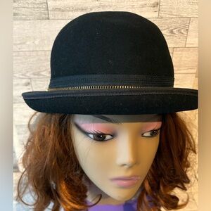 GLENOVER , HENRY POLLAK | Accessories | Dapper 94s Black  display picture 2